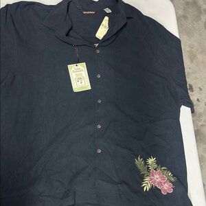 Tommy Bahama Limited Edition Casual Button Down Shirt silk